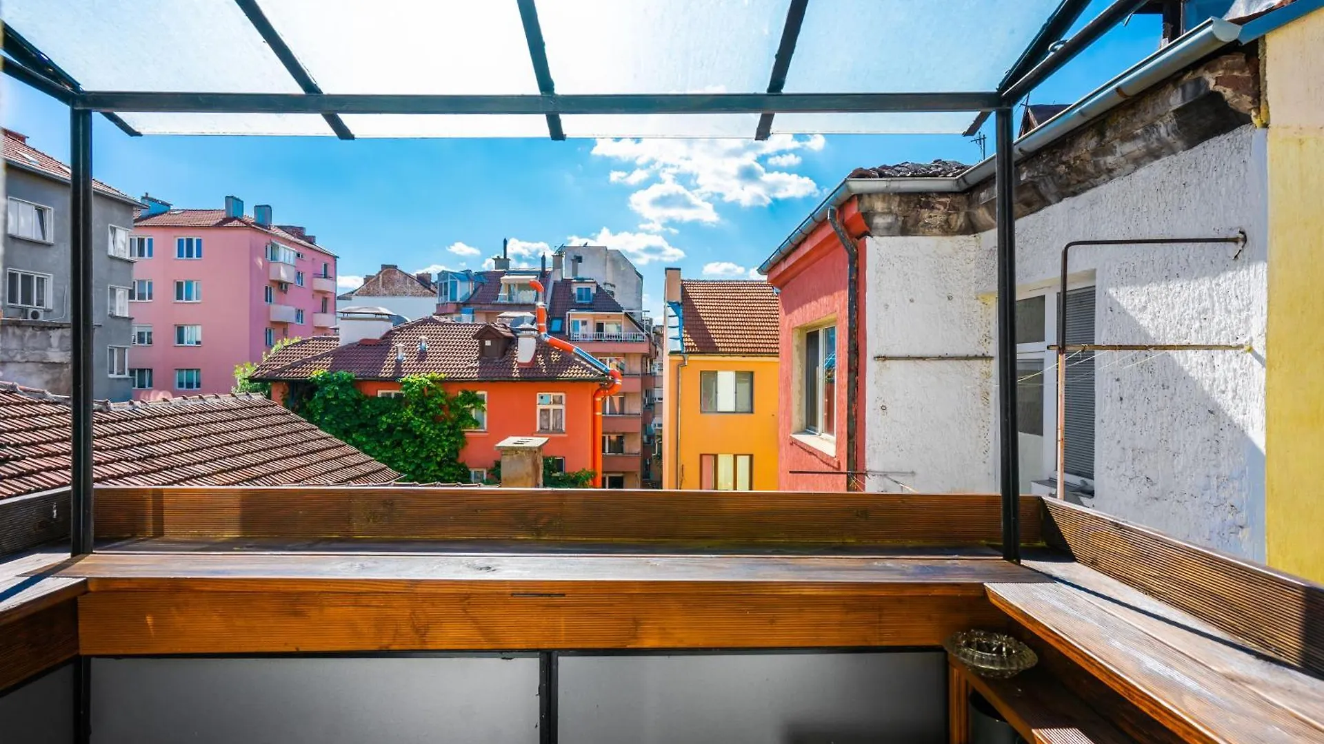 Cozy Heaven At Vitosha Blvd - Sofia - 2Bdr Apartment 0*,  Bulgaria