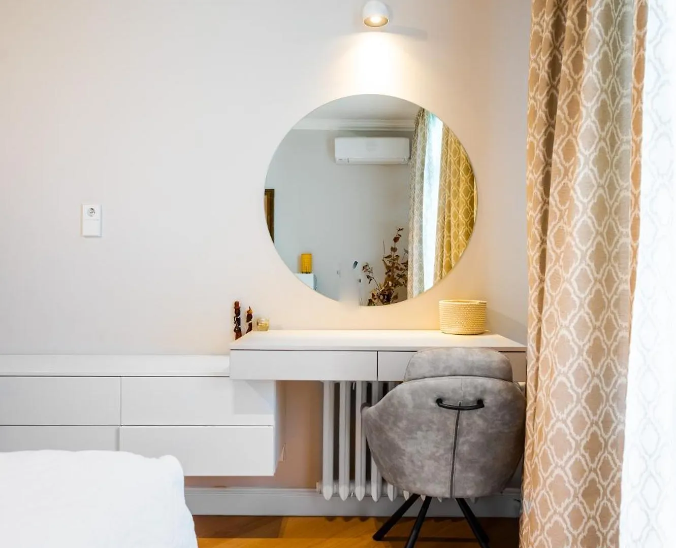 Cozy Heaven At Vitosha Blvd - Sofia - 2Bdr Appartement